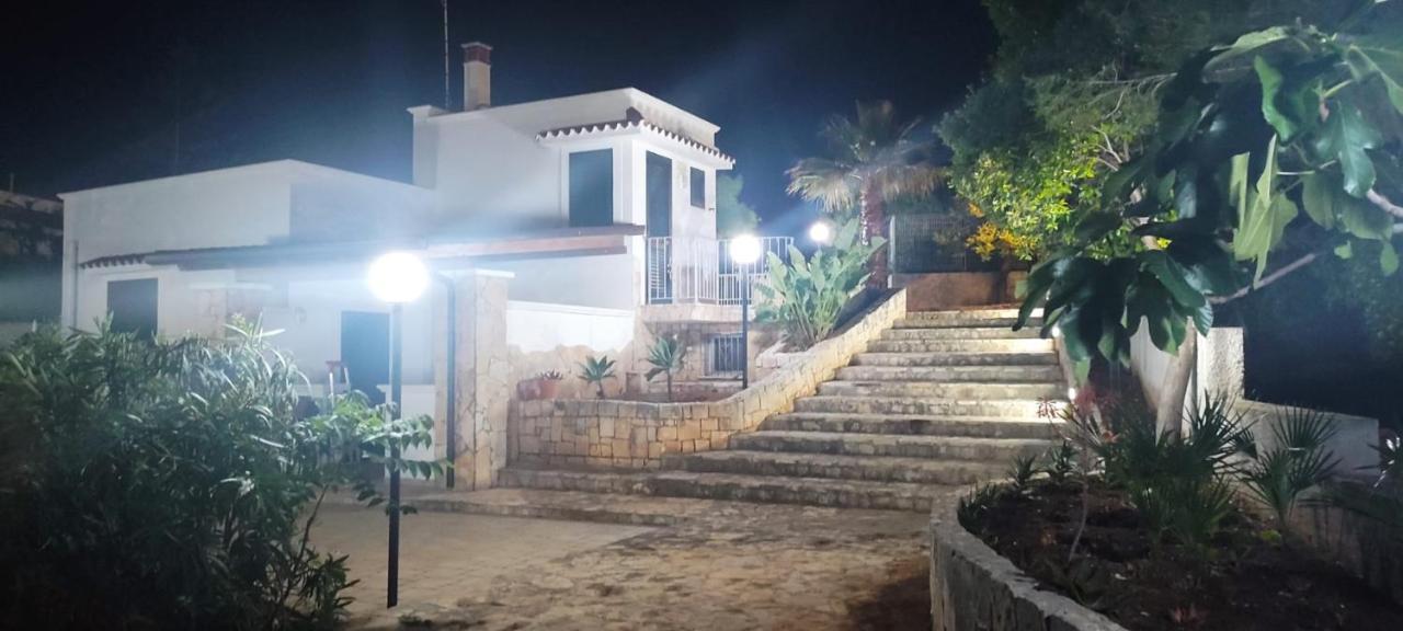 Clave, Affittacamere, Casa Vacanze Cozze Екстер'єр фото